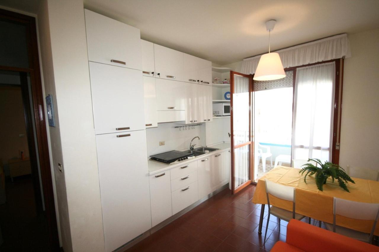 Ba- Althea - Piscina- Apartment ลินญาโน ซับเบียโดโร ภายนอก รูปภาพ